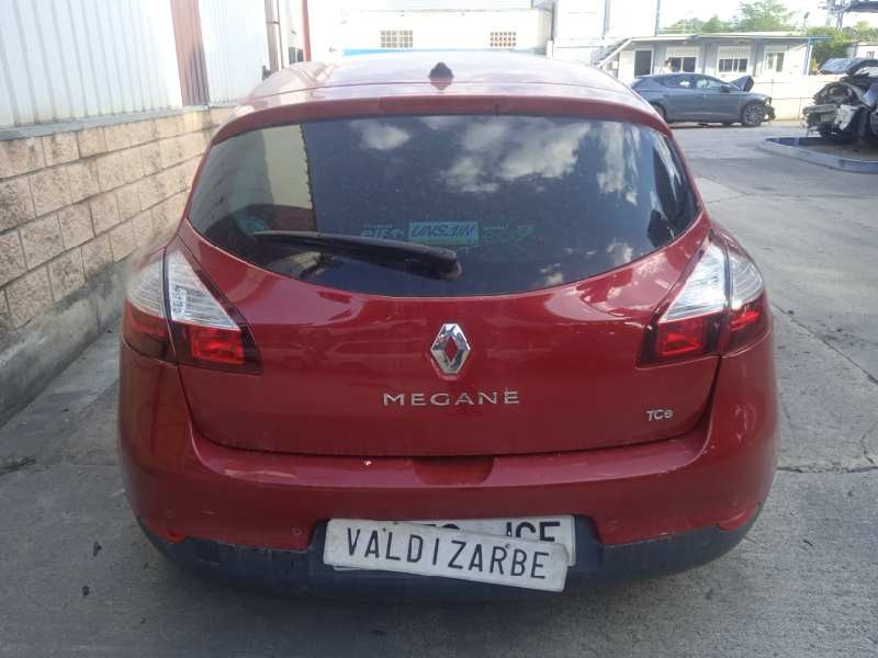 renault megane iii berlina 5 p del año 2015