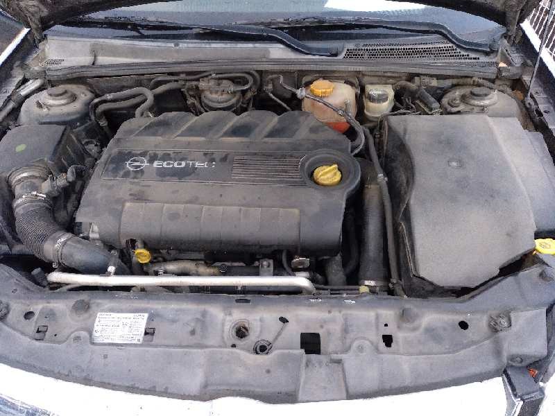 opel signum del año 2006