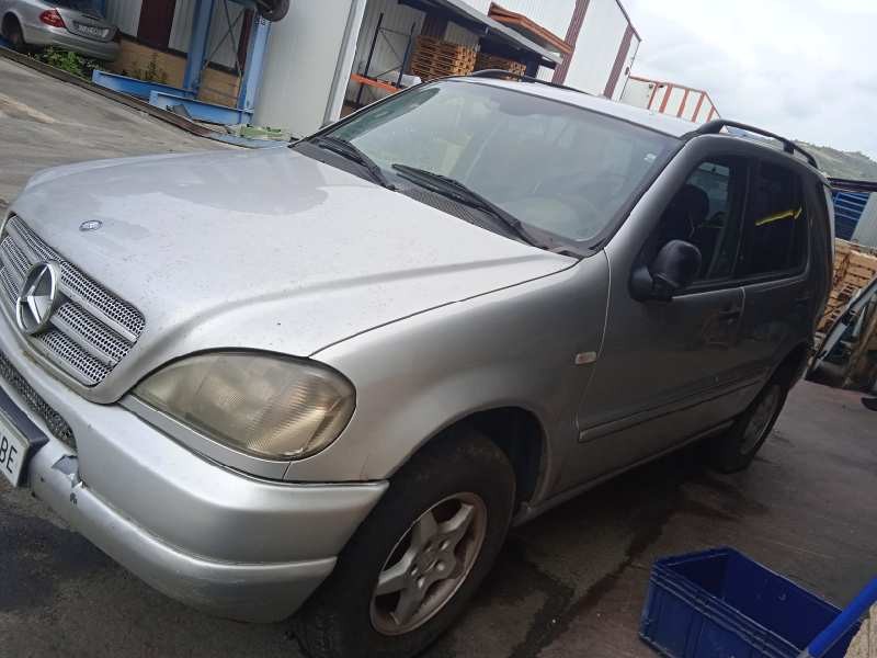 mercedes-benz clase m (w163) del año 2000