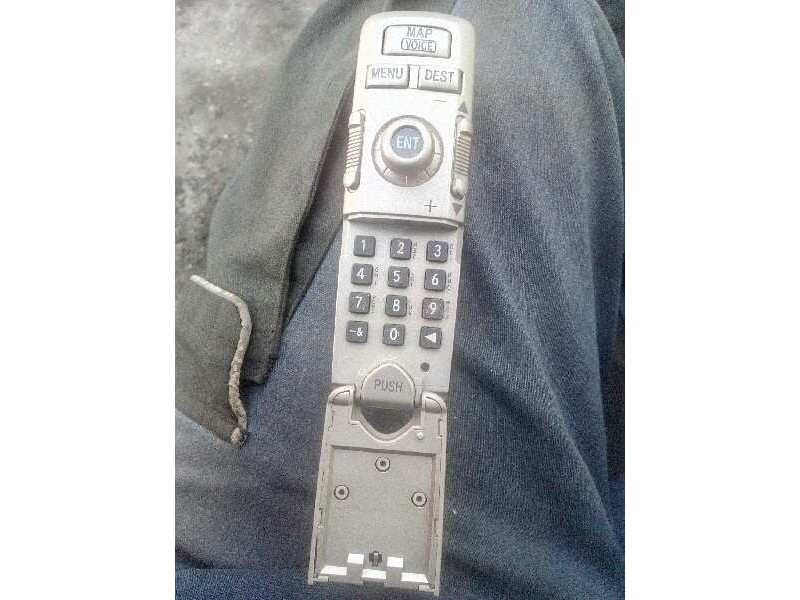 toyota avensis berlina (t25) del año 2003