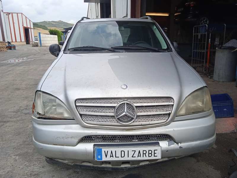 mercedes-benz clase m (w163) del año 2000