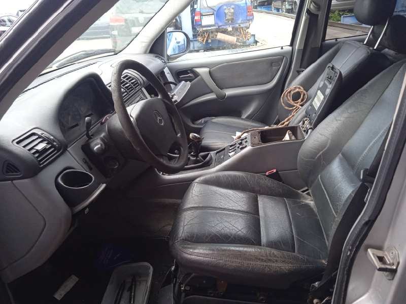 mercedes-benz clase m (w163) del año 2000