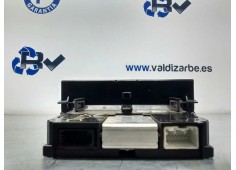 Recambio de pantalla multifuncion para volvo s40 berlina d5 momentum referencia OEM IAM 30775261   2