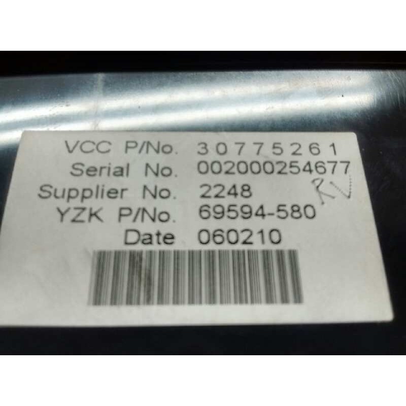 Recambio de pantalla multifuncion para volvo s40 berlina d5 momentum referencia OEM IAM 30775261  