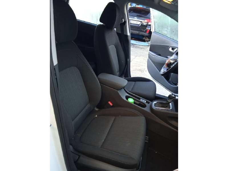 hyundai kona del año 2023