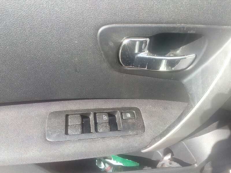 nissan qashqai+2 (jj10) del año 2011