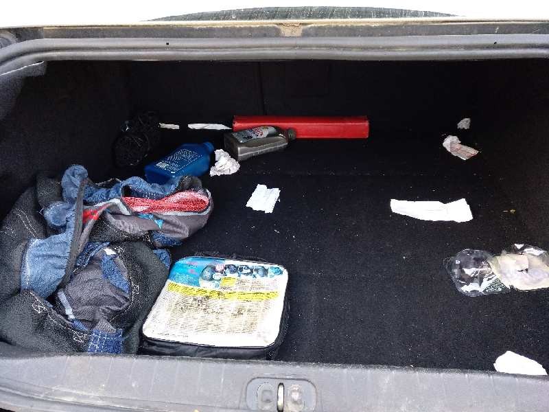 peugeot 407 coupe del año 2006