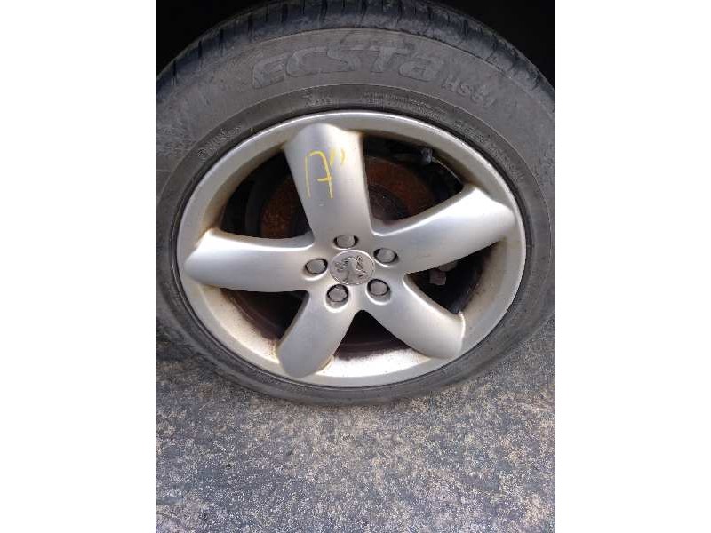 peugeot 407 coupe del año 2006