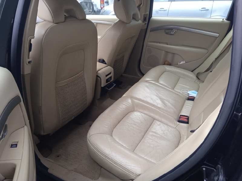 volvo xc70 del año 2008