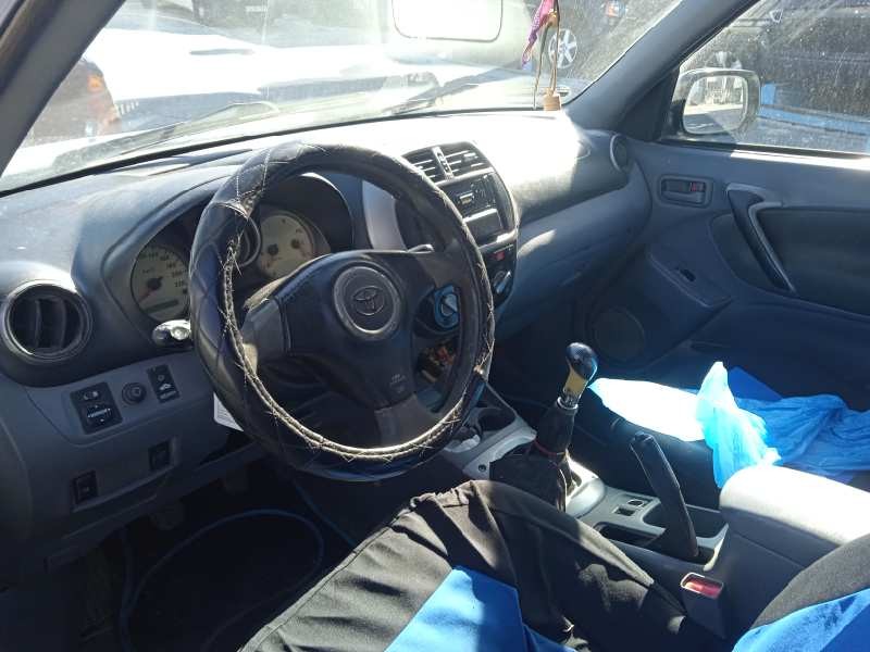toyota rav 4 (a2) del año 2001