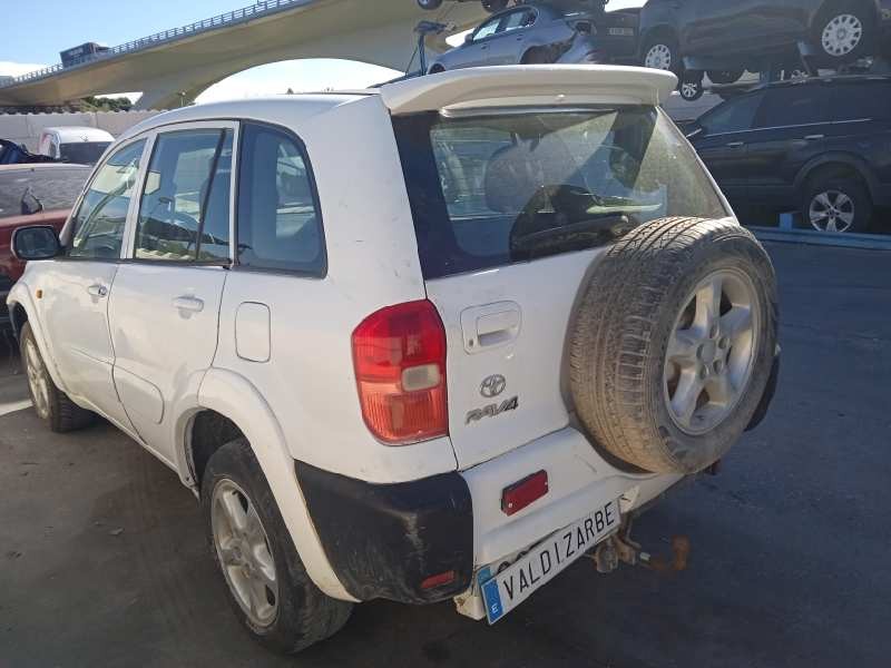 toyota rav 4 (a2) del año 2001
