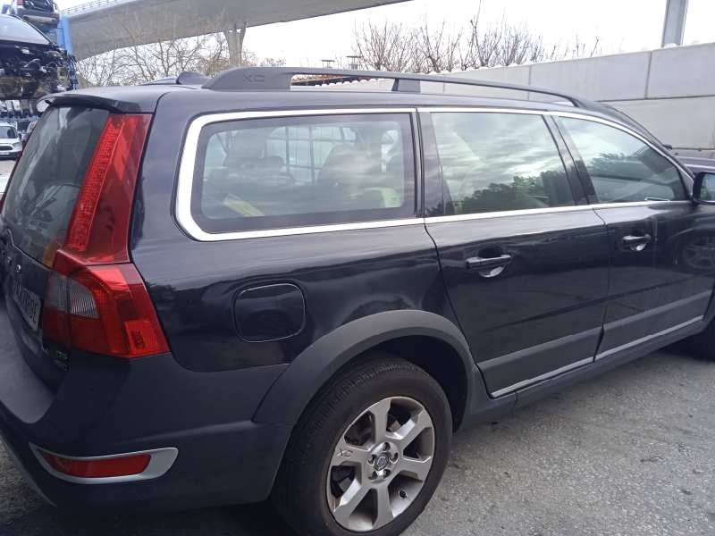 volvo xc70 del año 2008