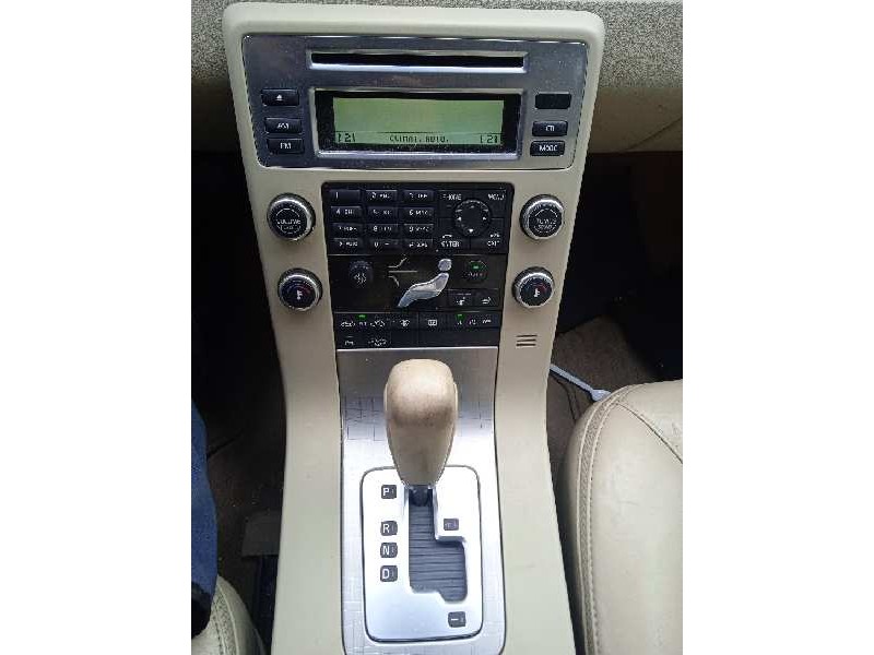 volvo xc70 del año 2008