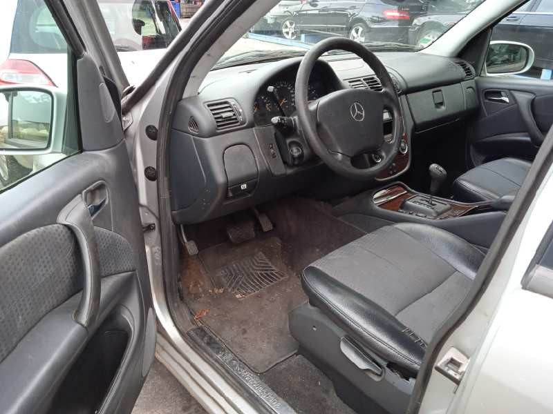 mercedes-benz clase m (w163) del año 2002