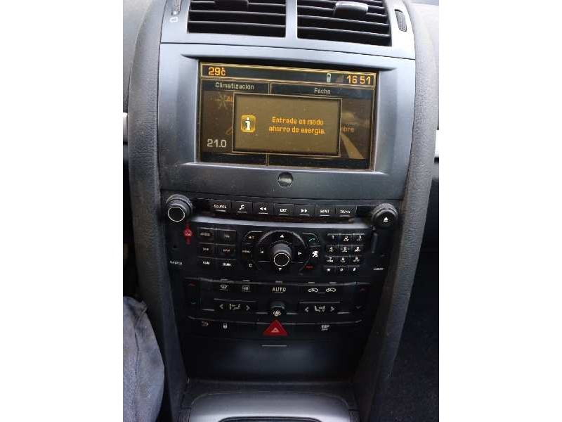 peugeot 407 coupe del año 2006