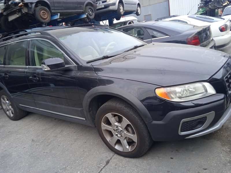 volvo xc70 del año 2008