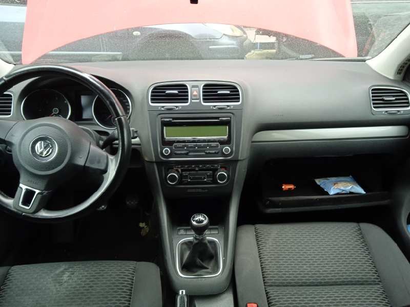 volkswagen golf vi (5k1) del año 2009