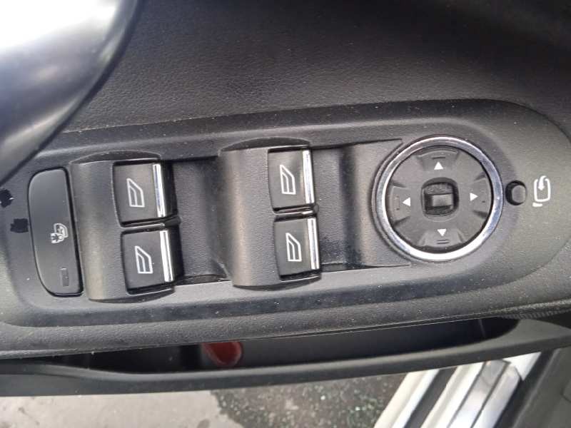 ford s-max (ca1) del año 2011