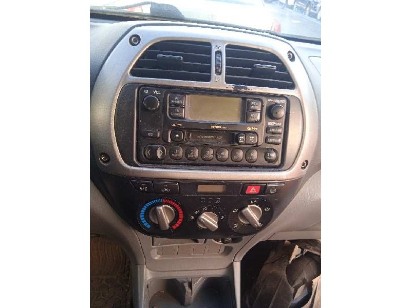 toyota rav 4 (a2) del año 2004