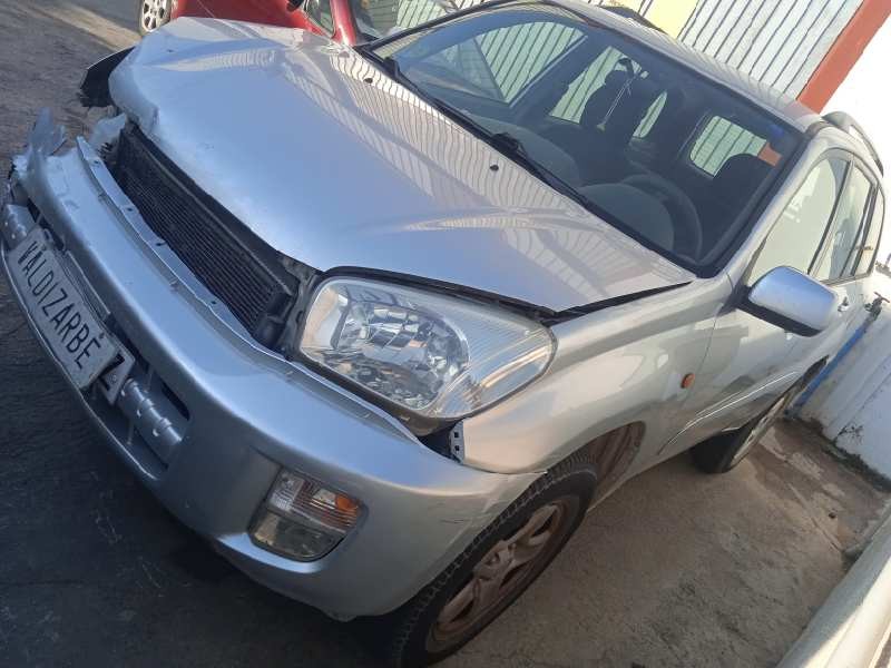 toyota rav 4 (a2) del año 2004