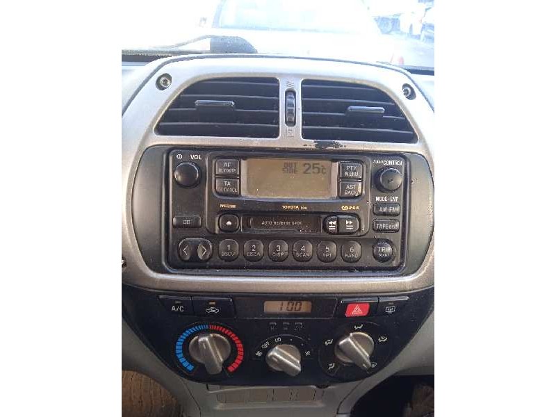 toyota rav 4 (a2) del año 2004