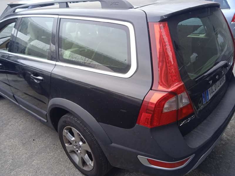 volvo xc70 del año 2008