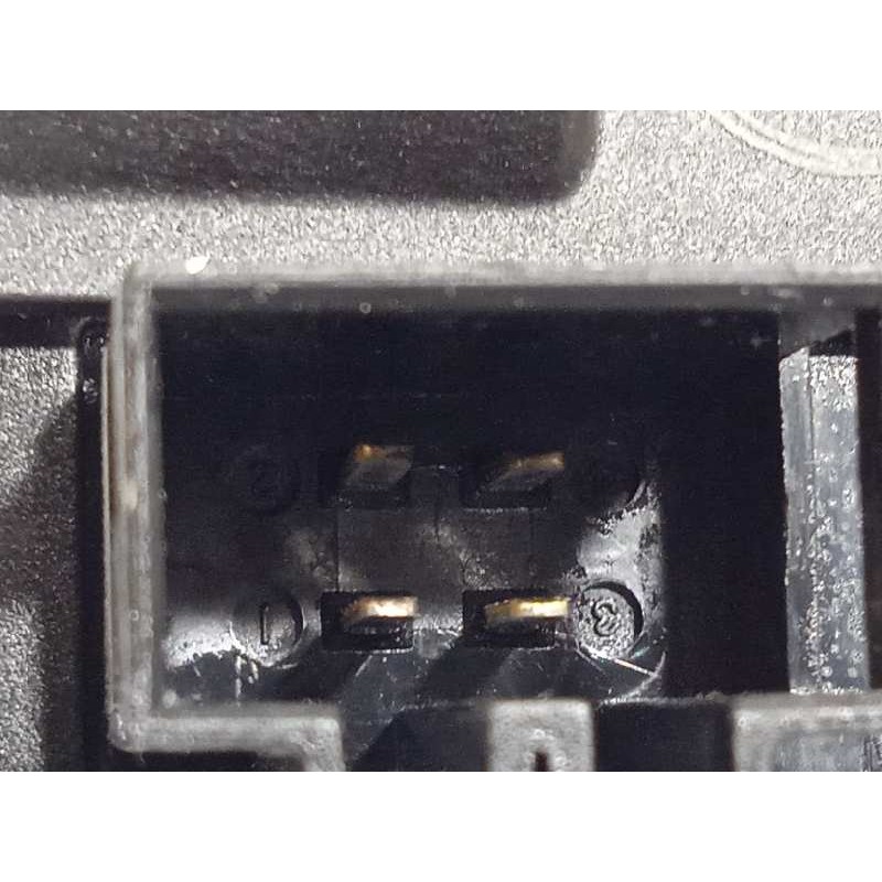 Recambio de cerradura maletero / porton para volkswagen t-roc advance referencia OEM IAM 2GA827505A  2GA827505A07S