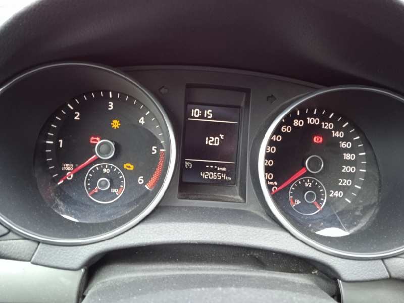 volkswagen golf vi (5k1) del año 2009