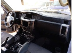 nissan patrol gr (y61) del año 2008 2