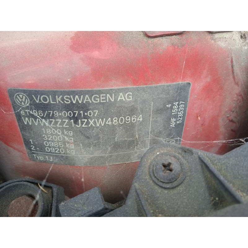 volkswagen golf iv berlina (1j1) del año 1999