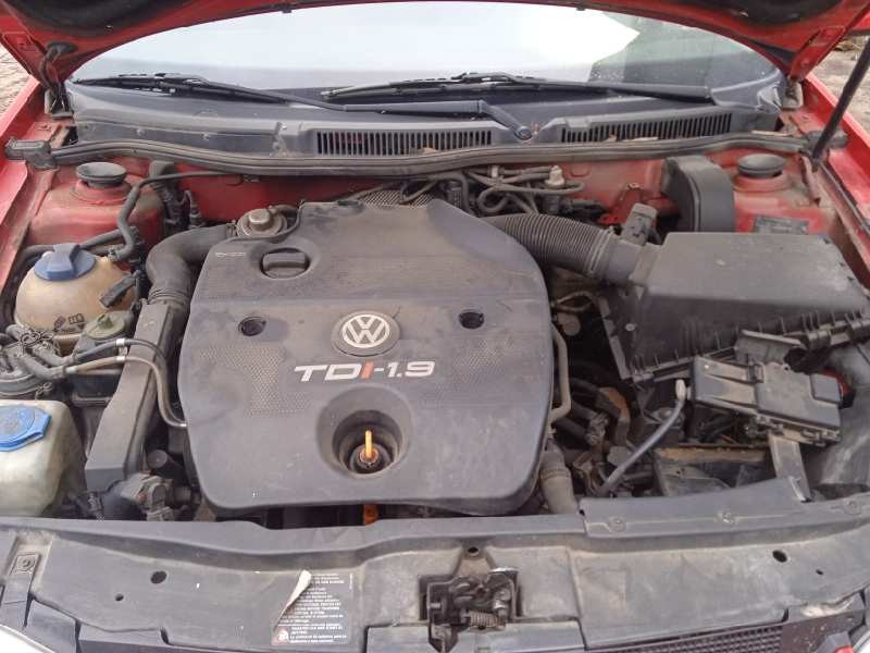 volkswagen golf iv berlina (1j1) del año 1999