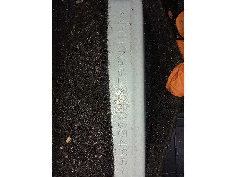 toyota auris del año 2012