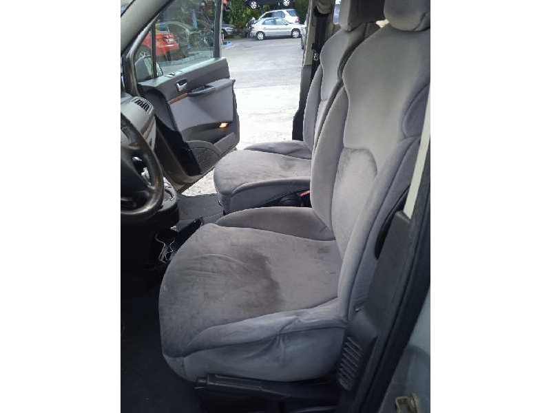 citroën c8 del año 2004