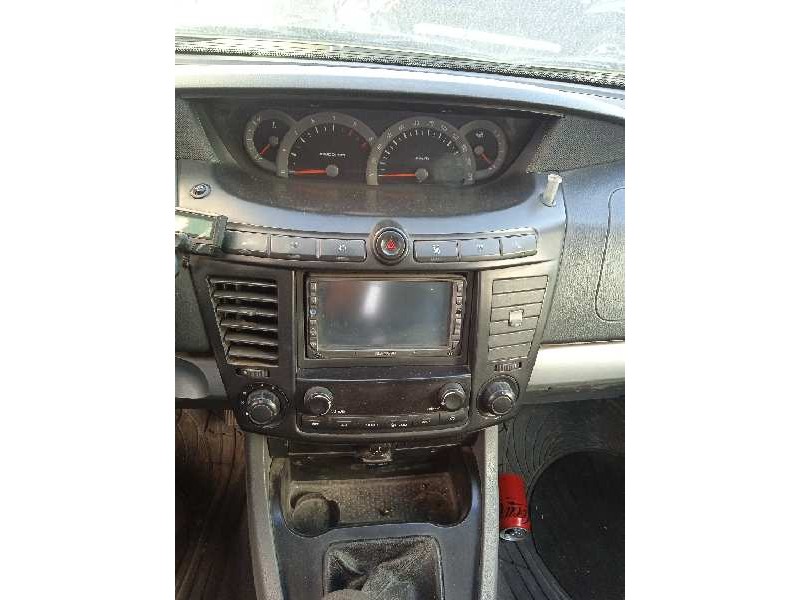 ssangyong rodius del año 2006