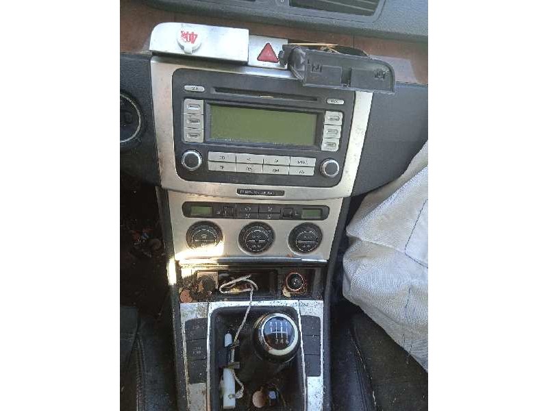 volkswagen passat berlina (3c2) del año 2006