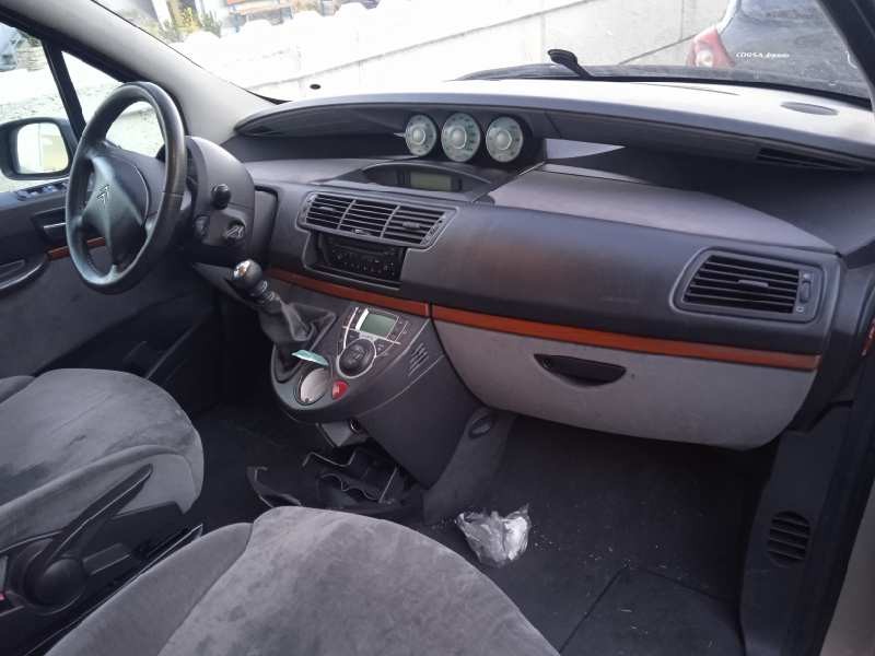 citroën c8 del año 2004