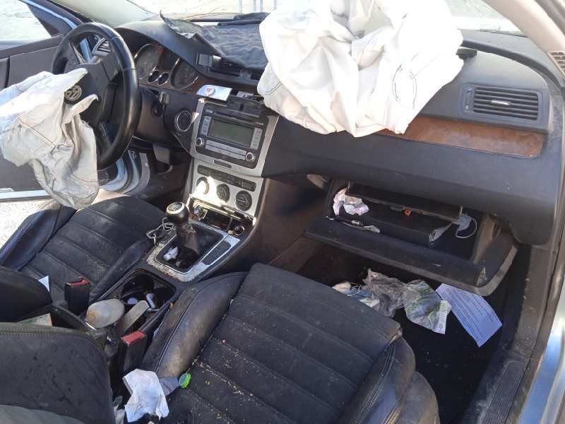 volkswagen passat berlina (3c2) del año 2006