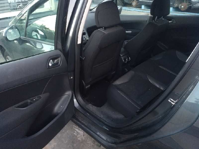 peugeot 308 del año 2008