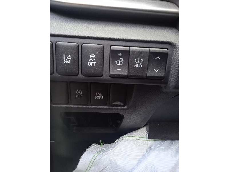 mitsubishi eclipse cross del año 2020