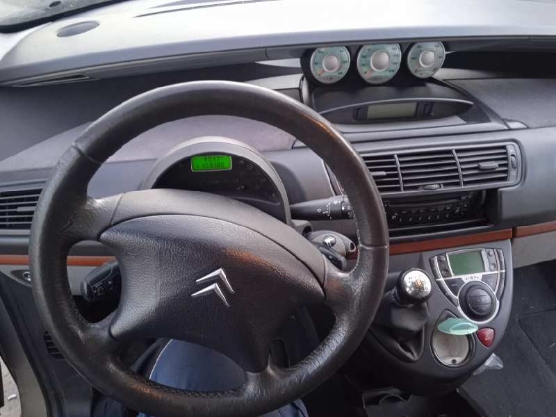 citroën c8 del año 2004