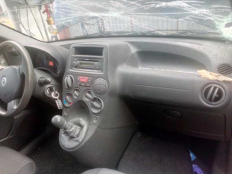 fiat panda (169) del año 2011