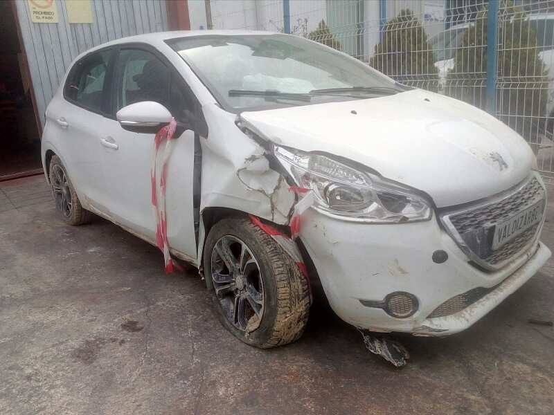 peugeot 208 del año 2014