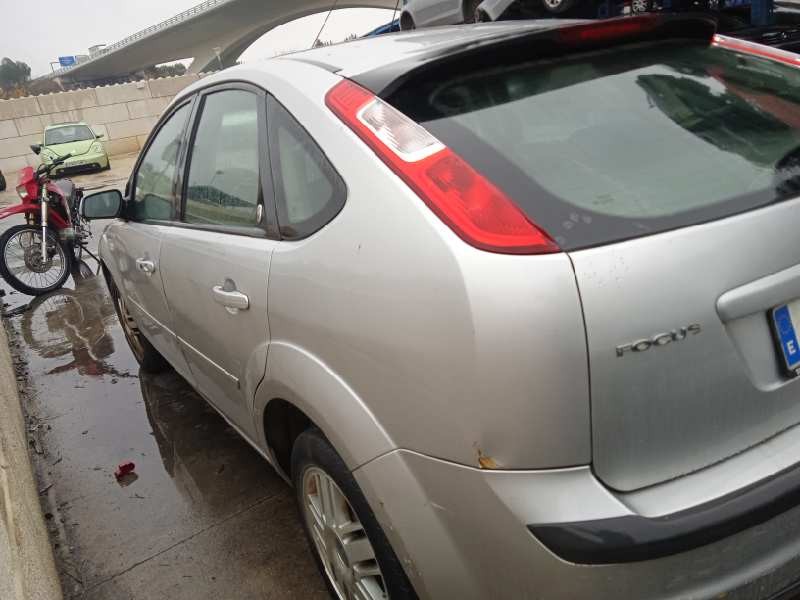 ford focus berlina (cap) del año 2006