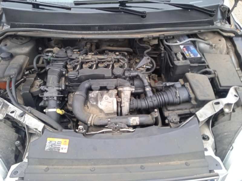 ford focus berlina (cap) del año 2006