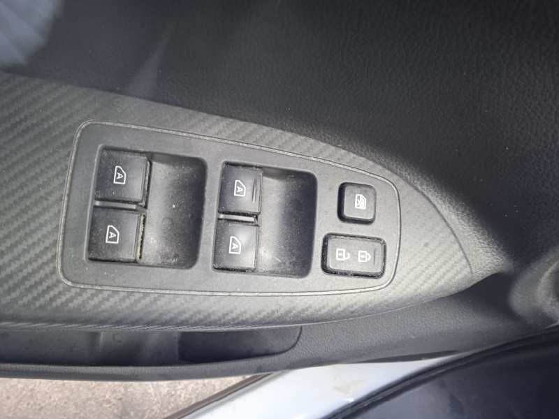 mitsubishi eclipse cross del año 2020