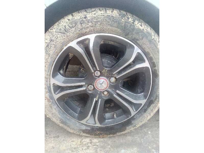 peugeot 208 del año 2014