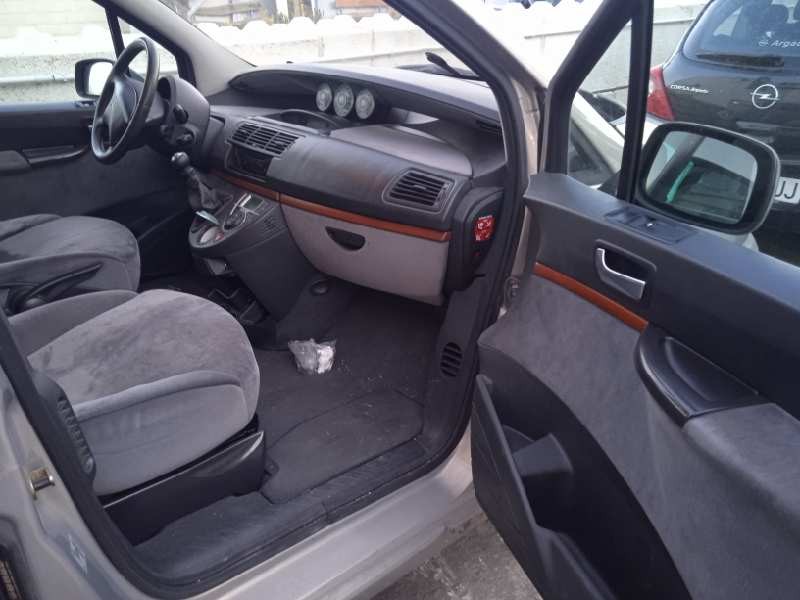 citroën c8 del año 2004