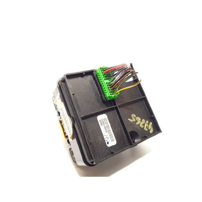 Recambio de mando multifuncion para land rover range rover sport supercharged referencia OEM IAM YUD501410WVH 5H3213D730DA8WVH Y