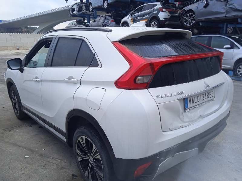 mitsubishi eclipse cross del año 2020