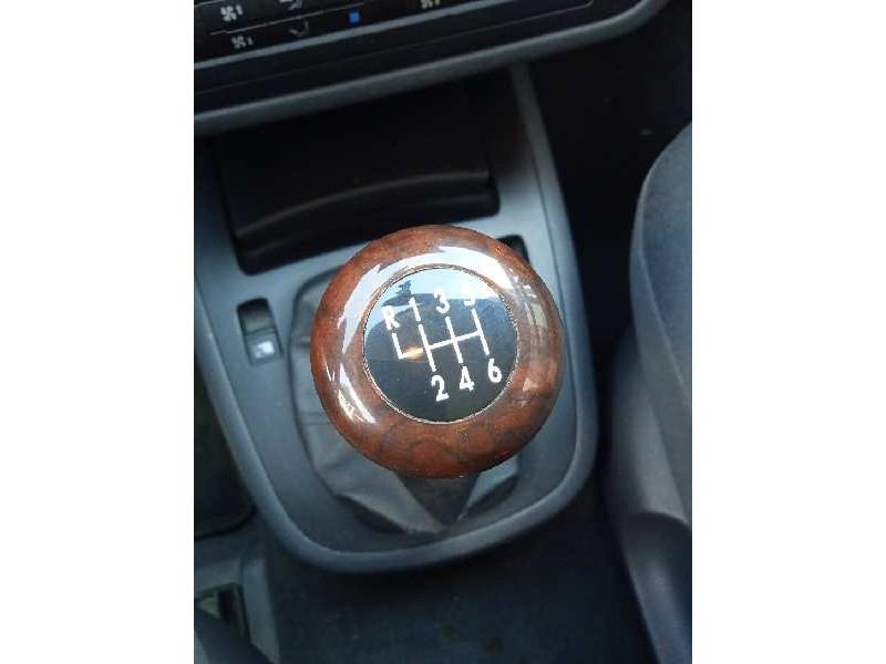 seat alhambra (7v9) del año 2005